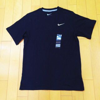 ナイキ(NIKE)のNIKE 新品 Lサイズ(Tシャツ(半袖/袖なし))