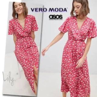 エイソス(asos)の新品☆VERO MODA ☆オーバーラップフローラルドレス(ロングワンピース/マキシワンピース)