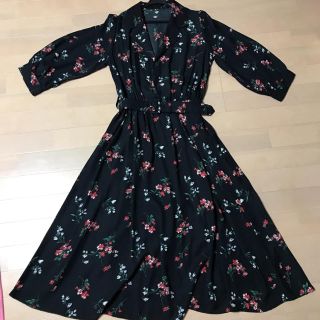 イング(INGNI)のイング♡花柄ワンピース♡新品(ひざ丈ワンピース)