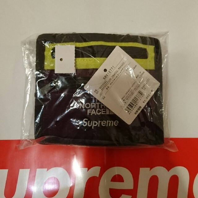 supreme travel wallet