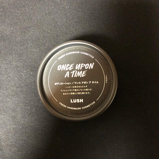 LUSH(ラッシュ)のLUSH ボディクリーム コスメ/美容のボディケア(ボディクリーム)の商品写真