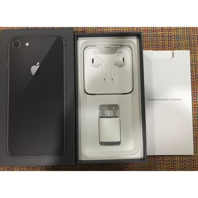 iPhone8 64G 新品未使用 SIMロック解除済み (iPhone se 第2世代 iPhone8 64G 新品未使用 SIMロック解除済み (iPhone se 第2世代