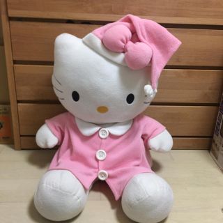 ハローキティ(ハローキティ)のレトロキティーちゃんぬいぐるみ  超特大(キャラクターグッズ)