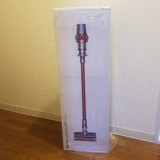 Dyson(ダイソン)のDyson Cyclone V10 Fluffy+ SV12　FF COM  スマホ/家電/カメラの生活家電(掃除機)の商品写真