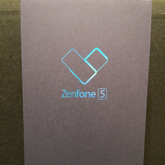 新品未開封】ZenFone 5 (ZE620KL)シャイニーブラック 格安即決 49.0