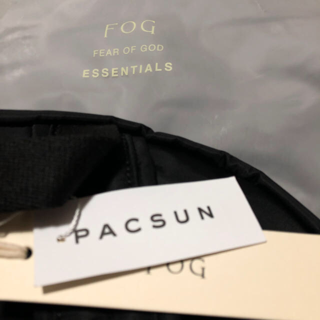 FEAR OF GOD(フィアオブゴッド)のFOG essentials バックパック メンズのバッグ(バッグパック/リュック)の商品写真