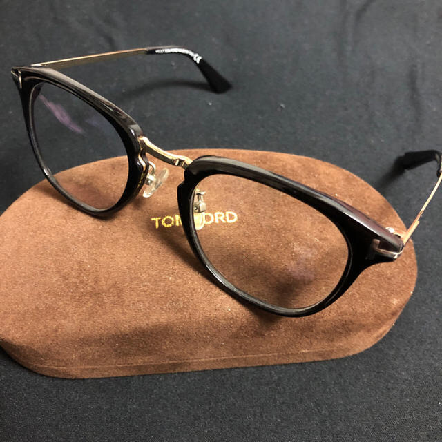 最高品質の トムフォード メガネ TF5466 サングラス/メガネ