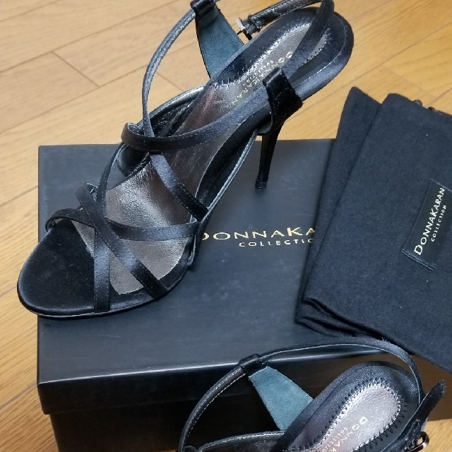 【新品未使用品】DONNA KARAN ダナキャラン サンダル