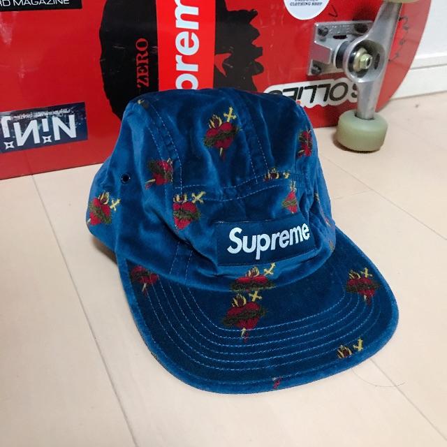 Supreme ベロアキャップ