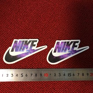 Nike 防水ステッカー 2枚セットの通販 ラクマ