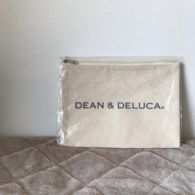 DEAN & DELUCA(ディーンアンドデルーカ)のDEAN＆DELUCA クラッチバッグ レディースのバッグ(クラッチバッグ)の商品写真