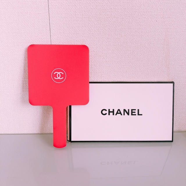 CHANEL(シャネル)のCHANEL♥ミラー レディースのファッション小物(ミラー)の商品写真