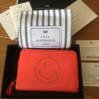 アニヤハインドマーチ(ANYA HINDMARCH)のアニヤハインドマーチ スマイリー ラウンドジップ ミニウォレット 財布 ピンク(財布)