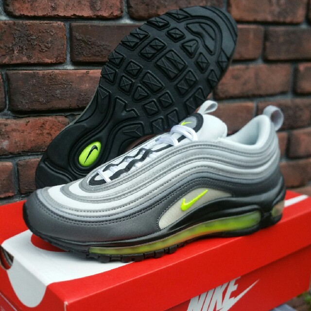 NIKE(ナイキ)のNIKE WMNS AIR MAX 97 "NEON" エアマックス 97 メンズの靴/シューズ(スニーカー)の商品写真