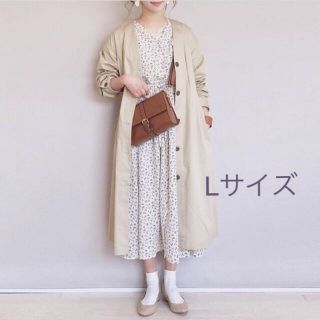 ジーユー(GU)のgu☆フロントボタンノーカラーコート☆中条あやみさん着用☆新品☆Lサイズ★完売(トレンチコート)