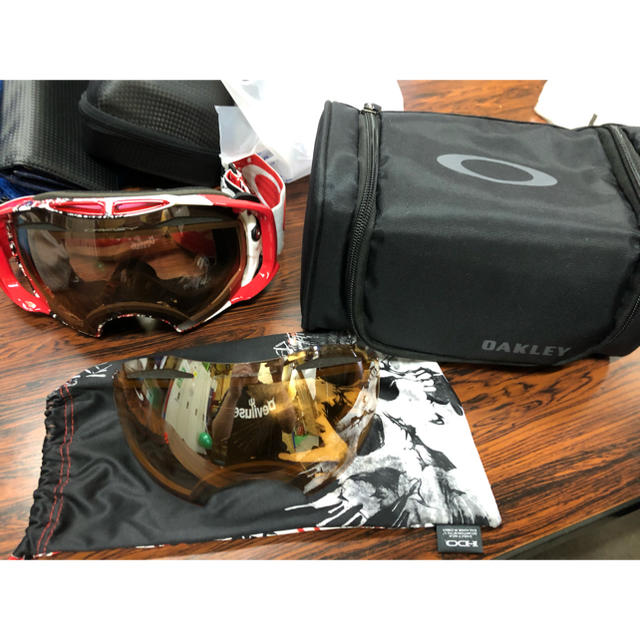 Oakley(オークリー)のわたや様専用 スポーツ/アウトドアのスノーボード(アクセサリー)の商品写真