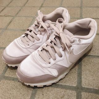 ナイキ(NIKE)のNIKE ピンクスニーカー(スニーカー)