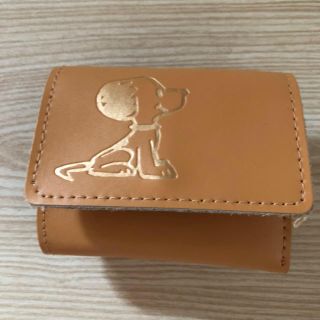 Snoopy スヌーピー本革ミニ財布 美品の通販 ラクマ