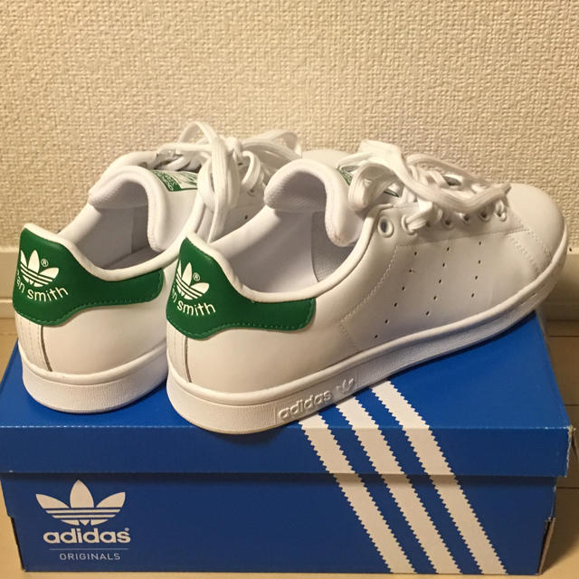 adidas(アディダス)のadidas STAN SMITH  アディダス スタンスミス レディースの靴/シューズ(スニーカー)の商品写真