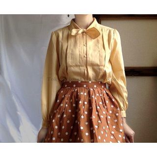 美品　ペールオレンジ  みかん　リボンタイ　ブラウス　Vintage(シャツ/ブラウス(長袖/七分))