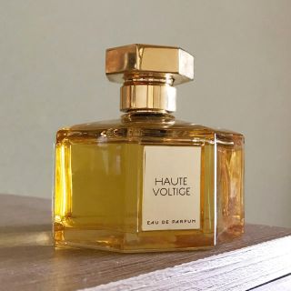 ラルチザンパフューム(L'Artisan Parfumeur)のラルチザン★オートヴォルティージュ(香水(女性用))