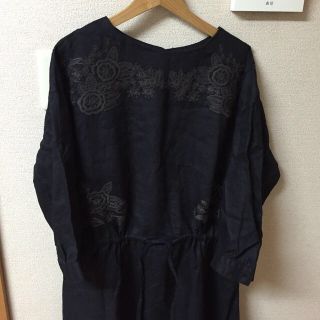 アトリエドゥサボン(l'atelier du savon)のアトリエドゥサボン刺繍リネンワンピース(ロングワンピース/マキシワンピース)