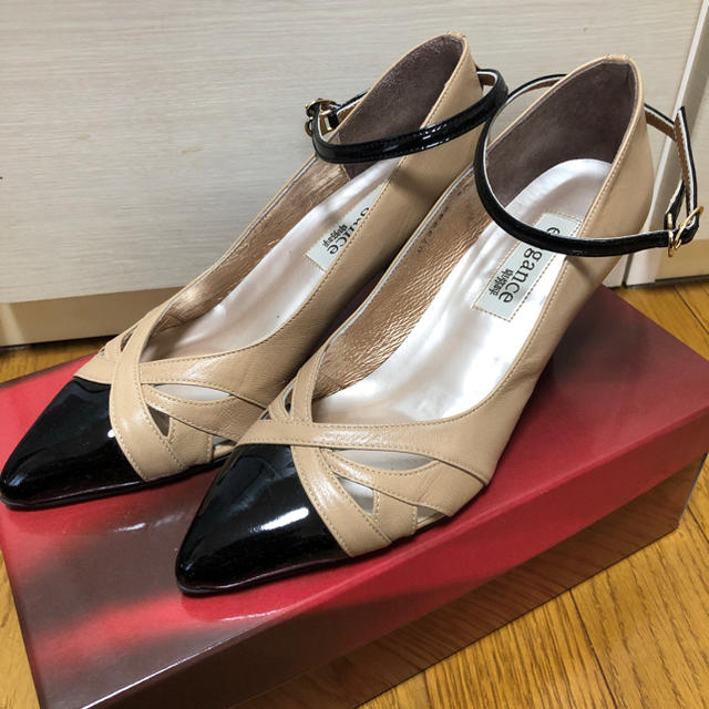 elegance卑弥呼(エレガンスヒミコ)の卑弥呼 パンプス 22㎝ レディースの靴/シューズ(ハイヒール/パンプス)の商品写真