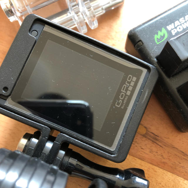 GoPro(ゴープロ)の【美品】GoPro HERO4 silver 買ってすぐ使えるセット スマホ/家電/カメラのカメラ(コンパクトデジタルカメラ)の商品写真