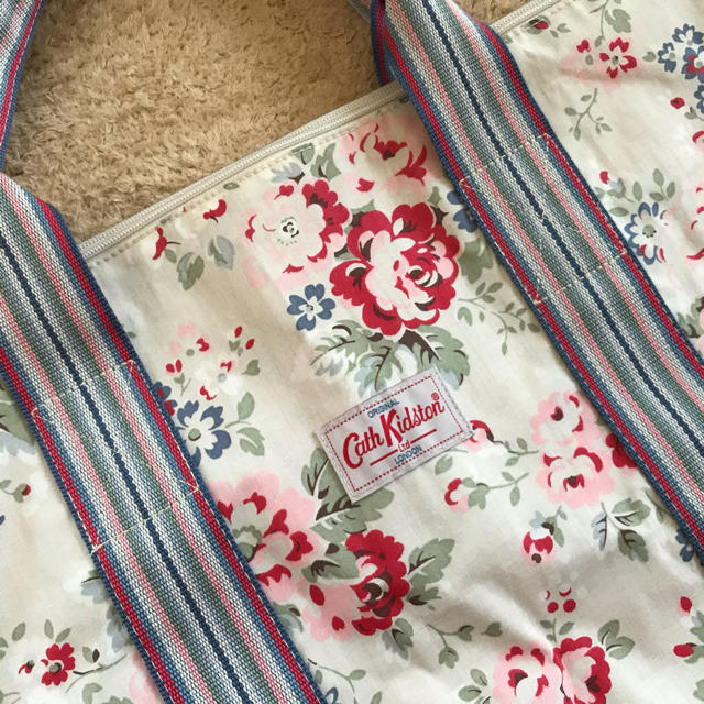 Cath Kidston(キャスキッドソン)の【MOMU様専用】ボストンバッグ Cath Kidston レディースのバッグ(ボストンバッグ)の商品写真