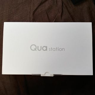 エーユー(au)のキュアステーション Qua station 新品未使用(PC周辺機器)