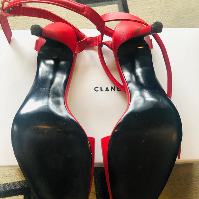 【美品】CLANE ストラップパンプス RED 37 レディースの靴/シューズ(ハイヒール/パンプス)の商品写真