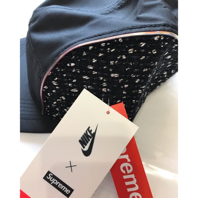 Supreme(シュプリーム)のSupreme2019ss Nike Boucl Running Hatコラボ メンズの帽子(キャップ)の商品写真