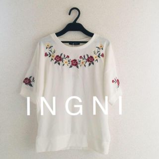 イング(INGNI)の新品★ I N G N Iイング★ミニ裏毛胸刺繍半袖／トップス(カットソー(半袖/袖なし))