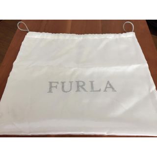 フルラ(Furla)のFURLA バック保管用布袋 ホワイト(ショップ袋)