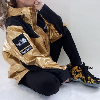 シュプリーム(Supreme)の supreme North face GOLD M(マウンテンパーカー)