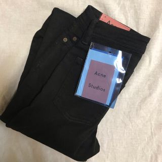 アクネ(ACNE)の未使用品 acne ブラックデニム(デニム/ジーンズ)