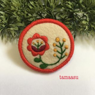 199.お花の刺繍ブローチ✴︎受注製作(コサージュ/ブローチ)