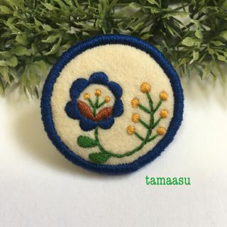 200.お花の刺繍ブローチ✴︎受注製作(コサージュ/ブローチ)