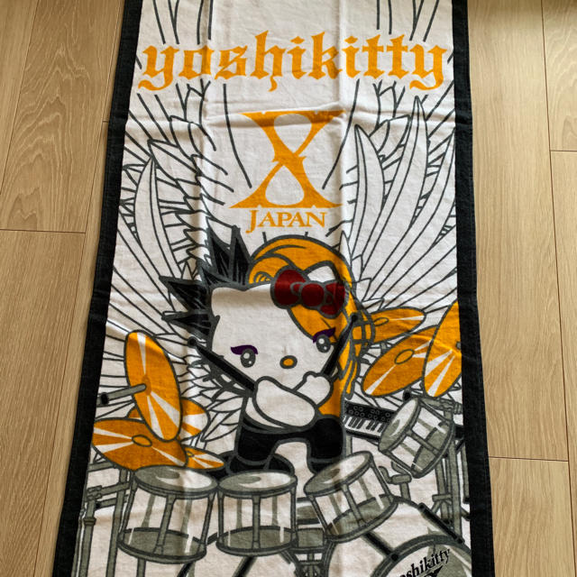 サンリオ(サンリオ)のyoshikitty バスタオル インテリア/住まい/日用品の日用品/生活雑貨/旅行(タオル/バス用品)の商品写真