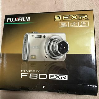 フジフイルム(富士フイルム)の【新品未使用】デジカメ デジタルカメラ FinePix F80EXR カメラ(コンパクトデジタルカメラ)