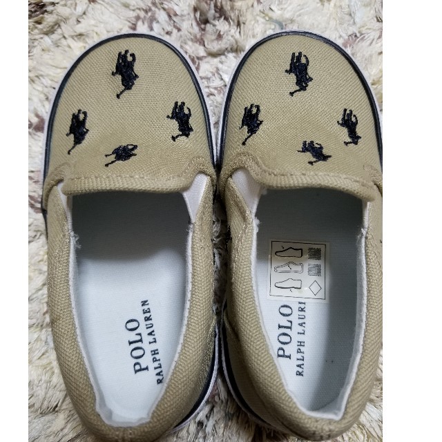 POLO RALPH LAUREN(ポロラルフローレン)の♡新品未使用♡POLO RALPH LAURENスリッポン キッズ/ベビー/マタニティのベビー靴/シューズ(~14cm)(スリッポン)の商品写真