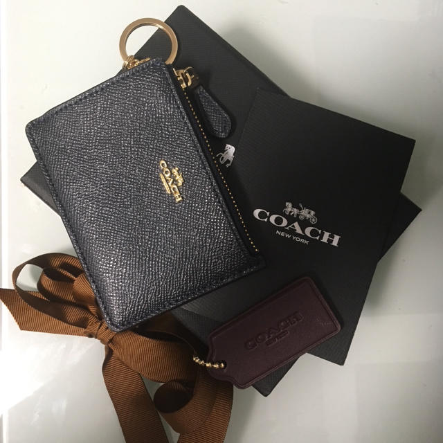 COACH Coach コーチ カードケース パスケース ほぼ新品 本革の通販 by rara｜コーチならラクマ