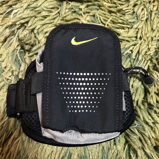 ナイキ(NIKE)のアームポシェット(ポシェット)