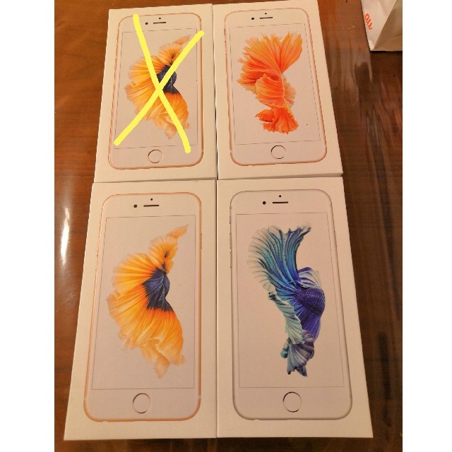 iPhone(アイフォーン)の3台セット☆新品未使用 iPhone6s SIMロック解除済み SIMフリー スマホ/家電/カメラのスマートフォン/携帯電話(スマートフォン本体)の商品写真