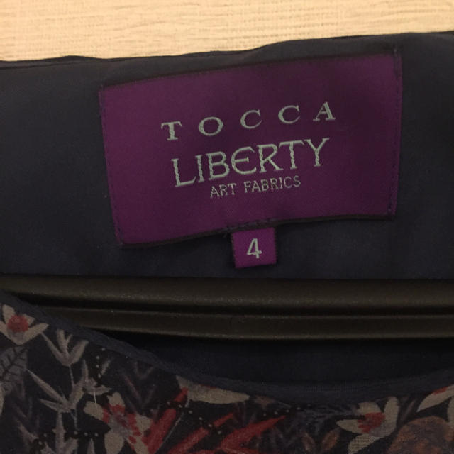 TOCCA  リバティ　新品　今期　ワンピース　4