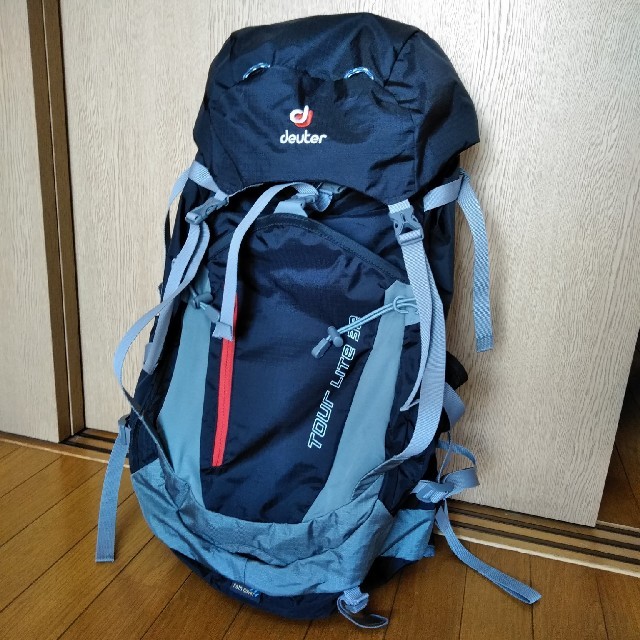 Deuter(ドイター)のドイター・ツアーライト32 スポーツ/アウトドアのアウトドア(登山用品)の商品写真