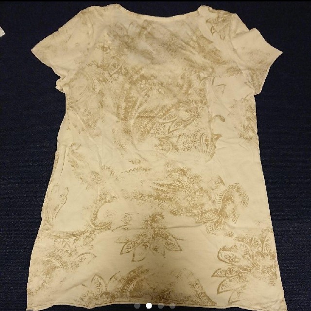 goa(ゴア)のgoa ペイズリー柄 Tシャツ レディースのトップス(Tシャツ(半袖/袖なし))の商品写真