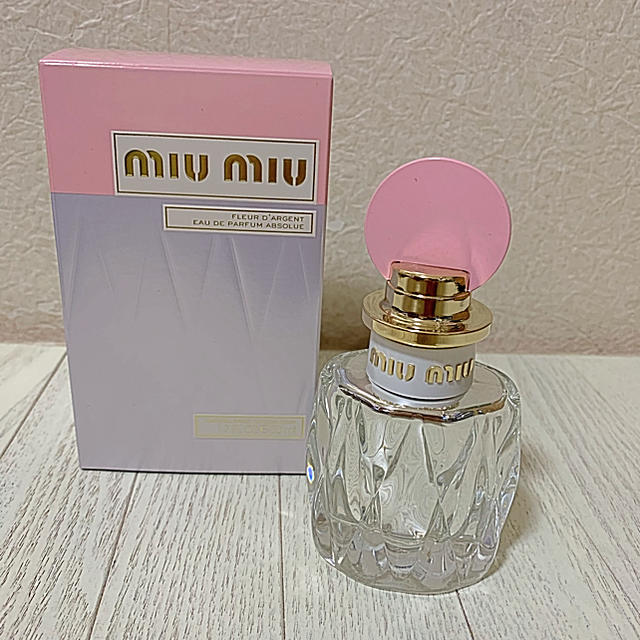 miumiu フルール ダルジャン 香水