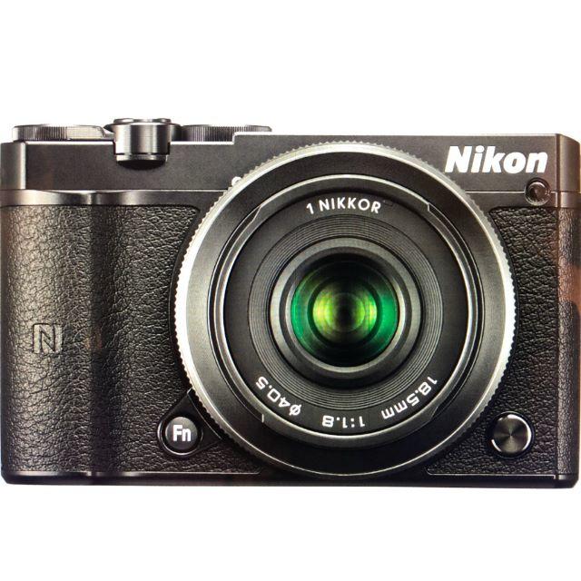 □Nikon 1 J5 ボディ-