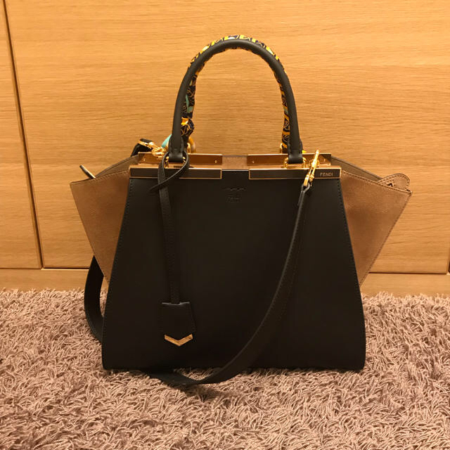 FENDI(フェンディ)の★のんのん様専用★ FENDI フェンディ トロワジュール レディースのバッグ(ハンドバッグ)の商品写真